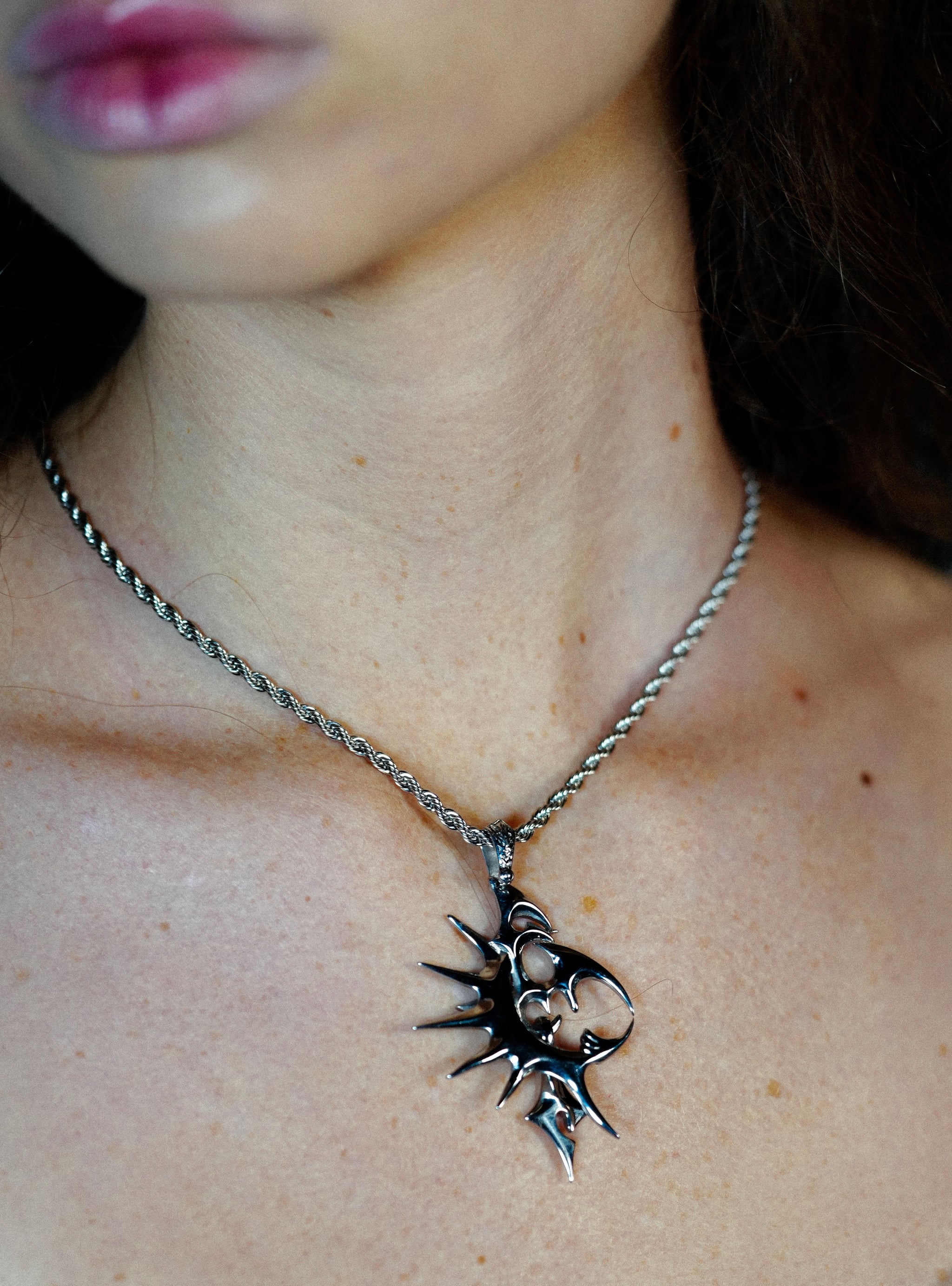 Nyxborne Halcyon Necklace - Fashion Jewelry by Yordy.