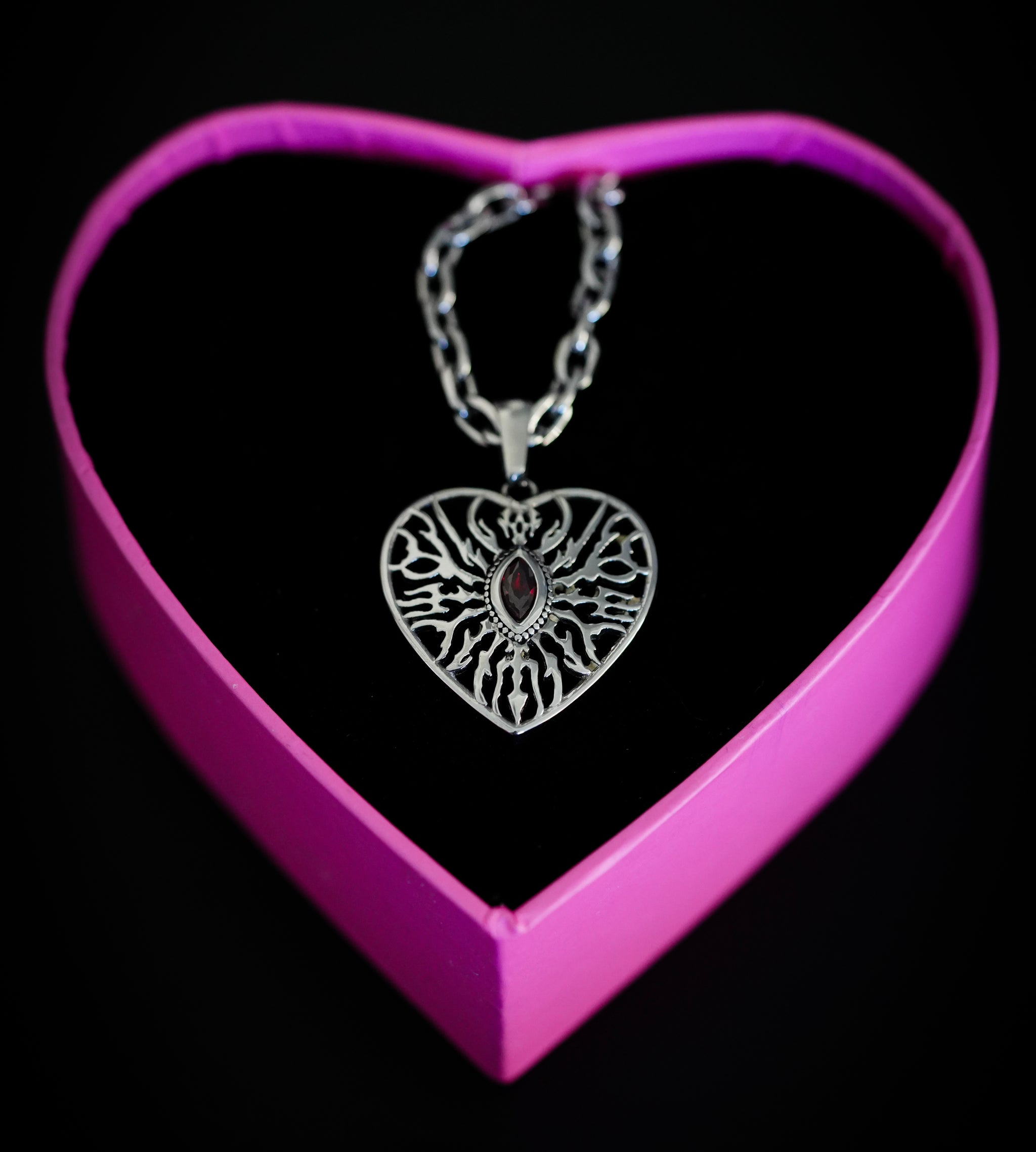 Hearts Desire Necklace - Fashion Jewelry by Yordy.