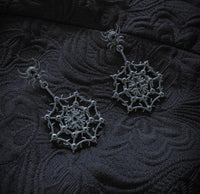 Venatrix Earrings