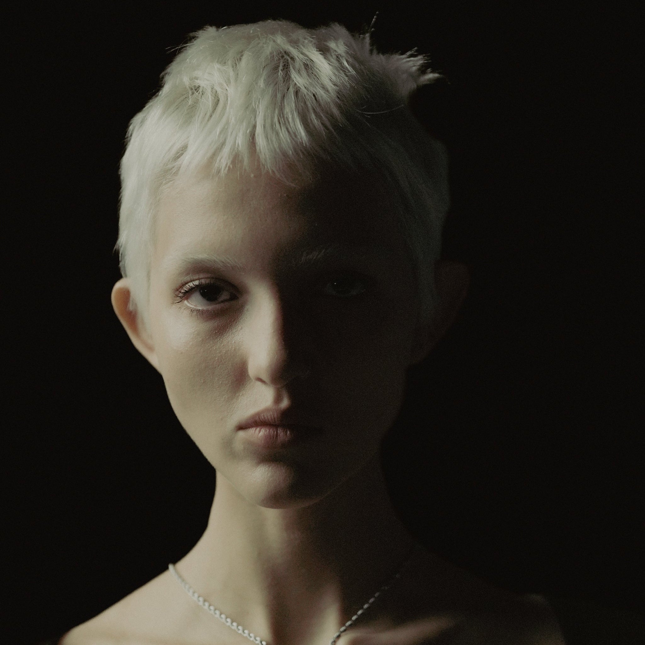 Alma Rota Necklace - Fashion Jewelry by Yordy.