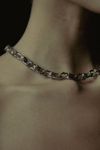 Malicia Necklace - Fashion Jewelry by Yordy.