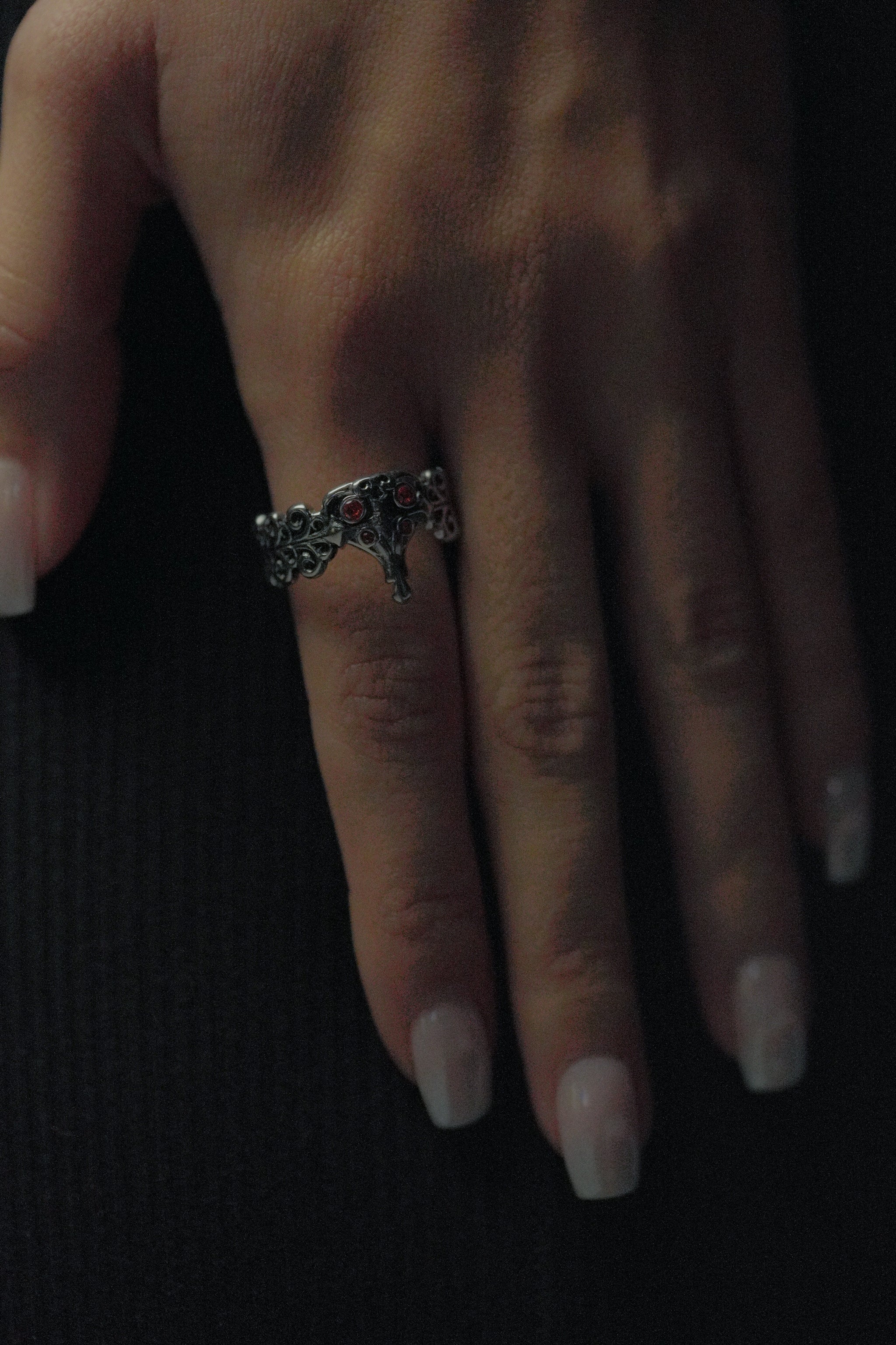 Lujuria Ring - Fashion Jewelry by Yordy.