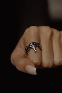 Lujuria Ring - Fashion Jewelry by Yordy.