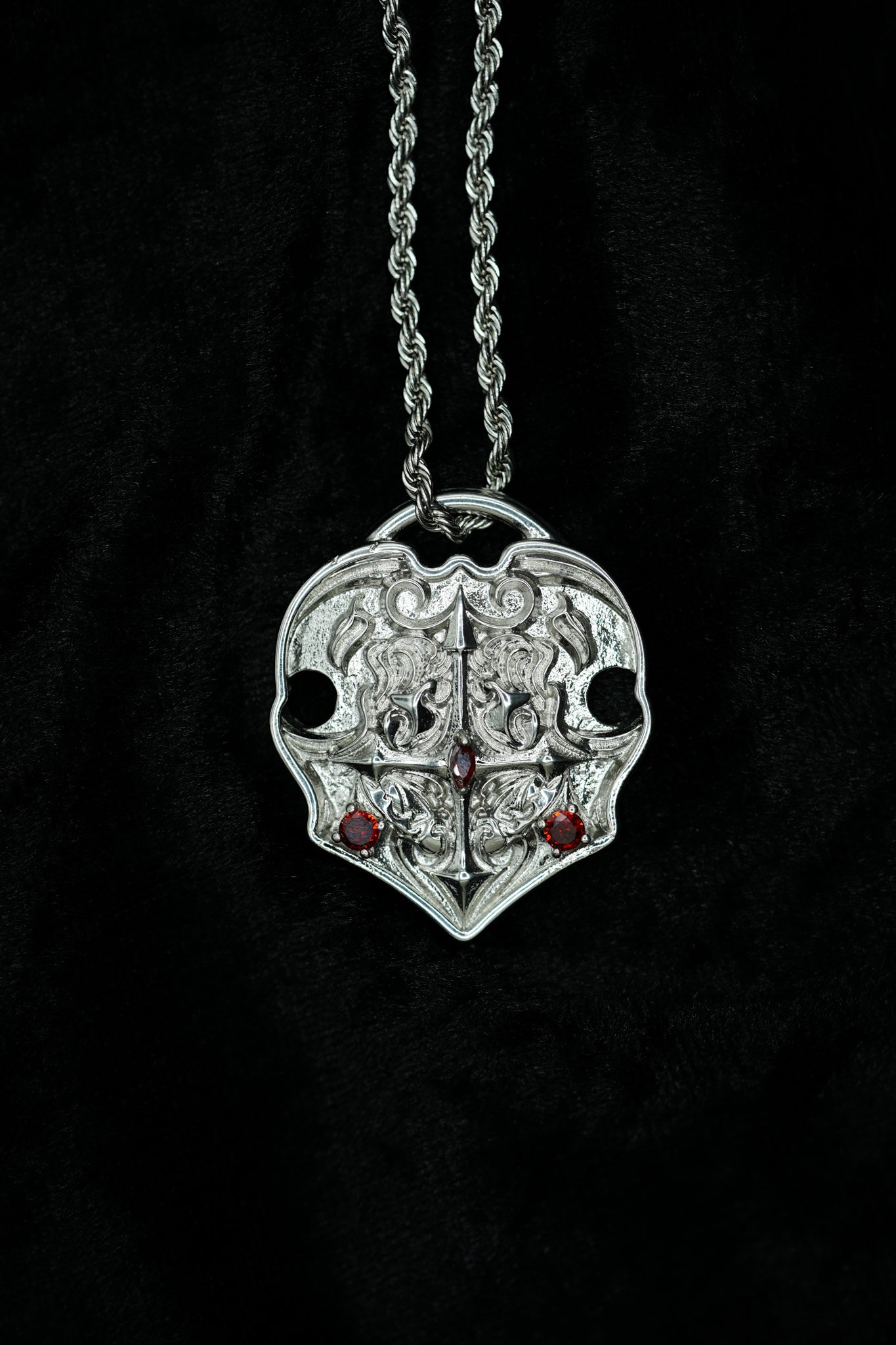 Relequia Necklace