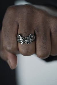 Eternal Swan Ring - Fashion Jewelry by Yordy.