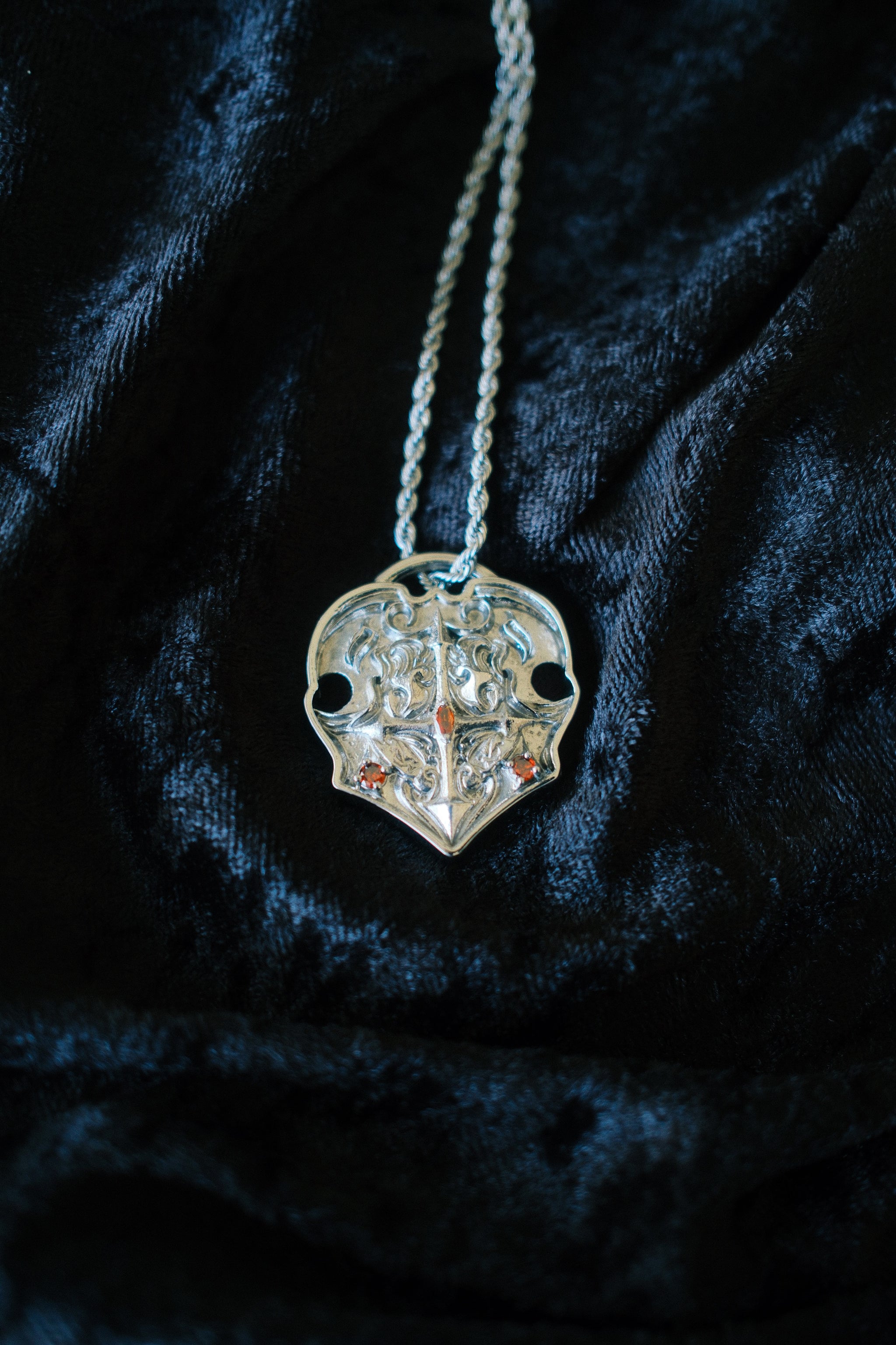 Relequia Necklace - Fashion Jewelry by Yordy.