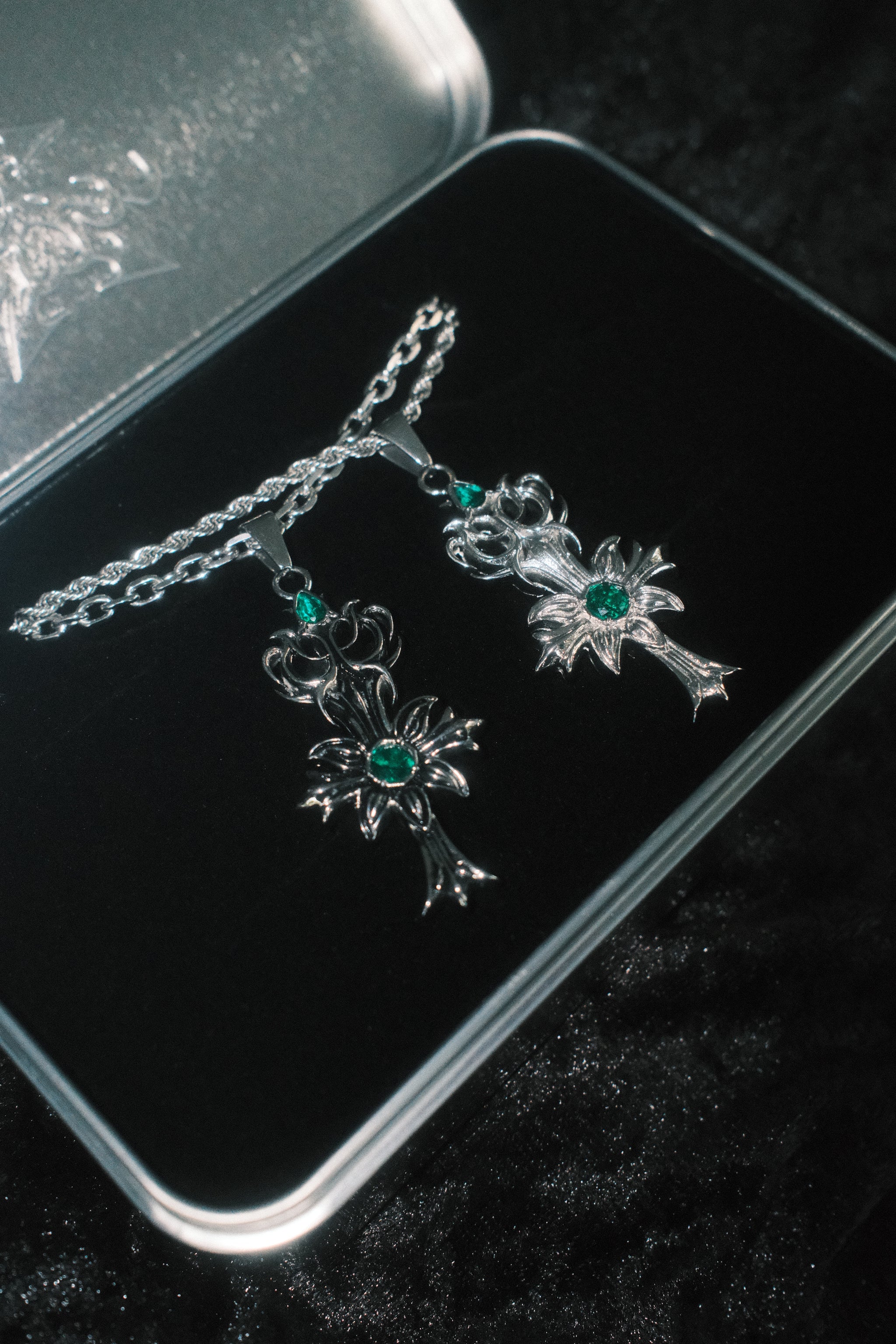 Verdant Sakura Necklace - Fashion Jewelry by Yordy.