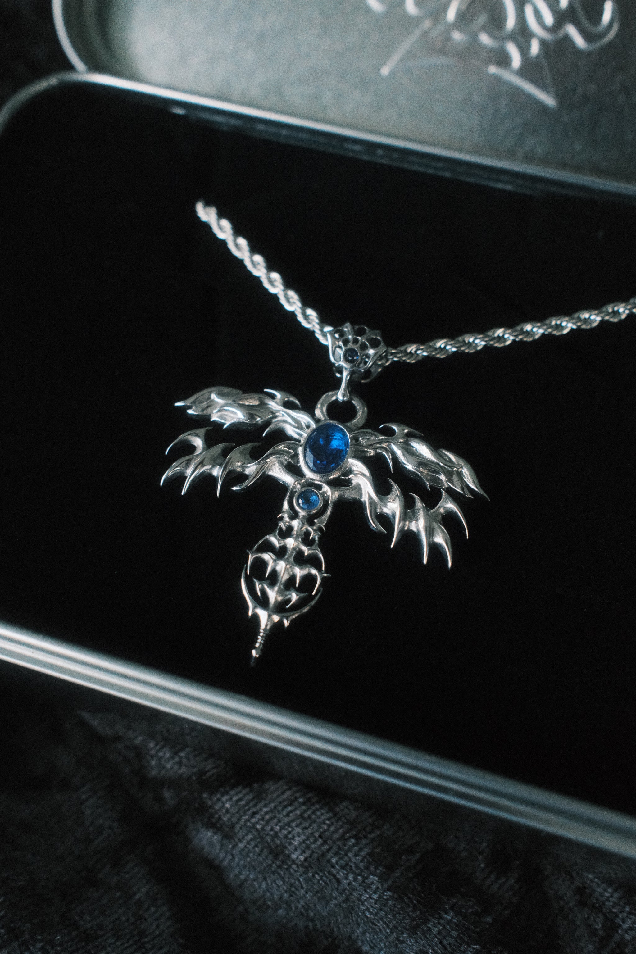 Fallen Ryu Necklace - Fashion Jewelry by Yordy.