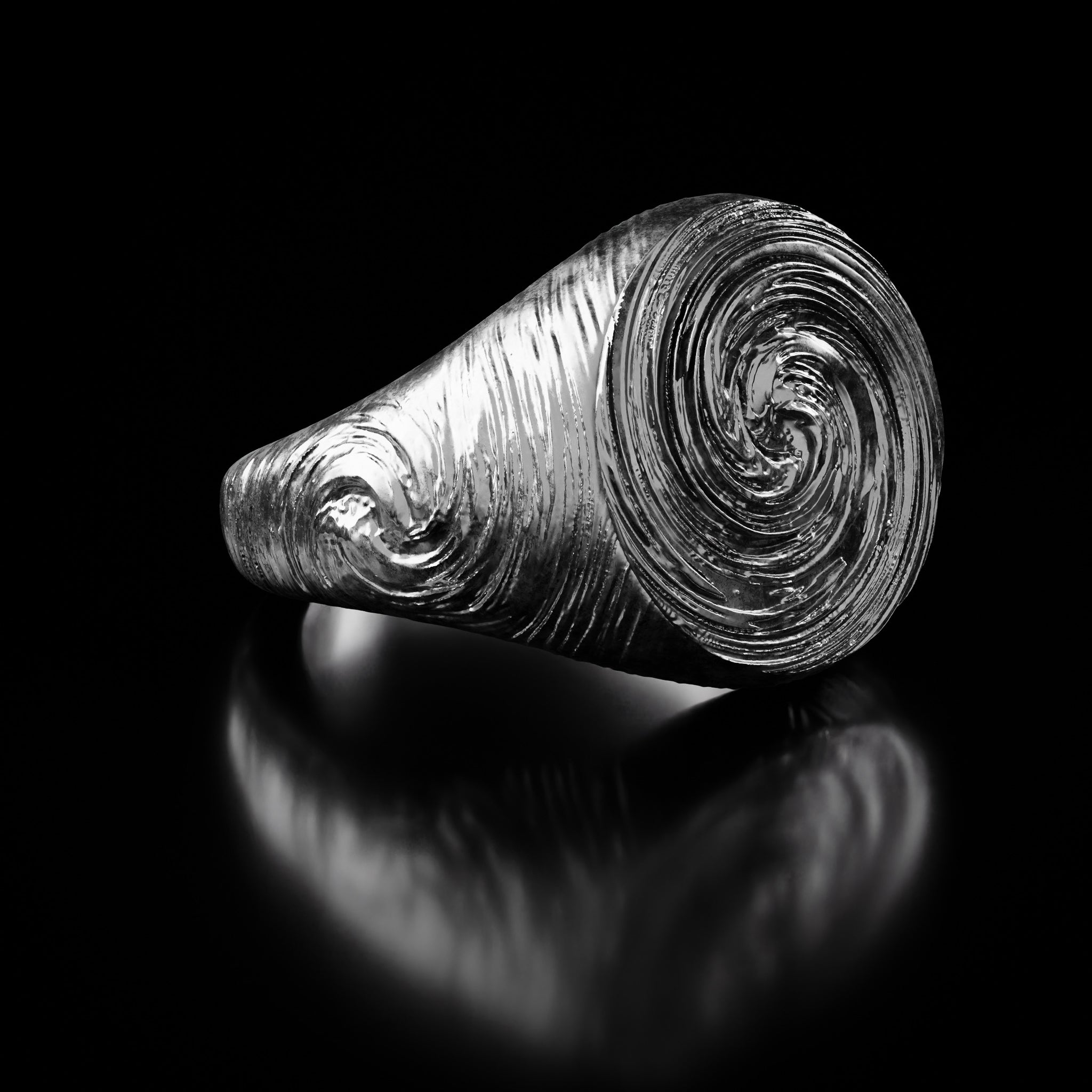 Spiraled Love Ring - Fashion Jewelry by Yordy.