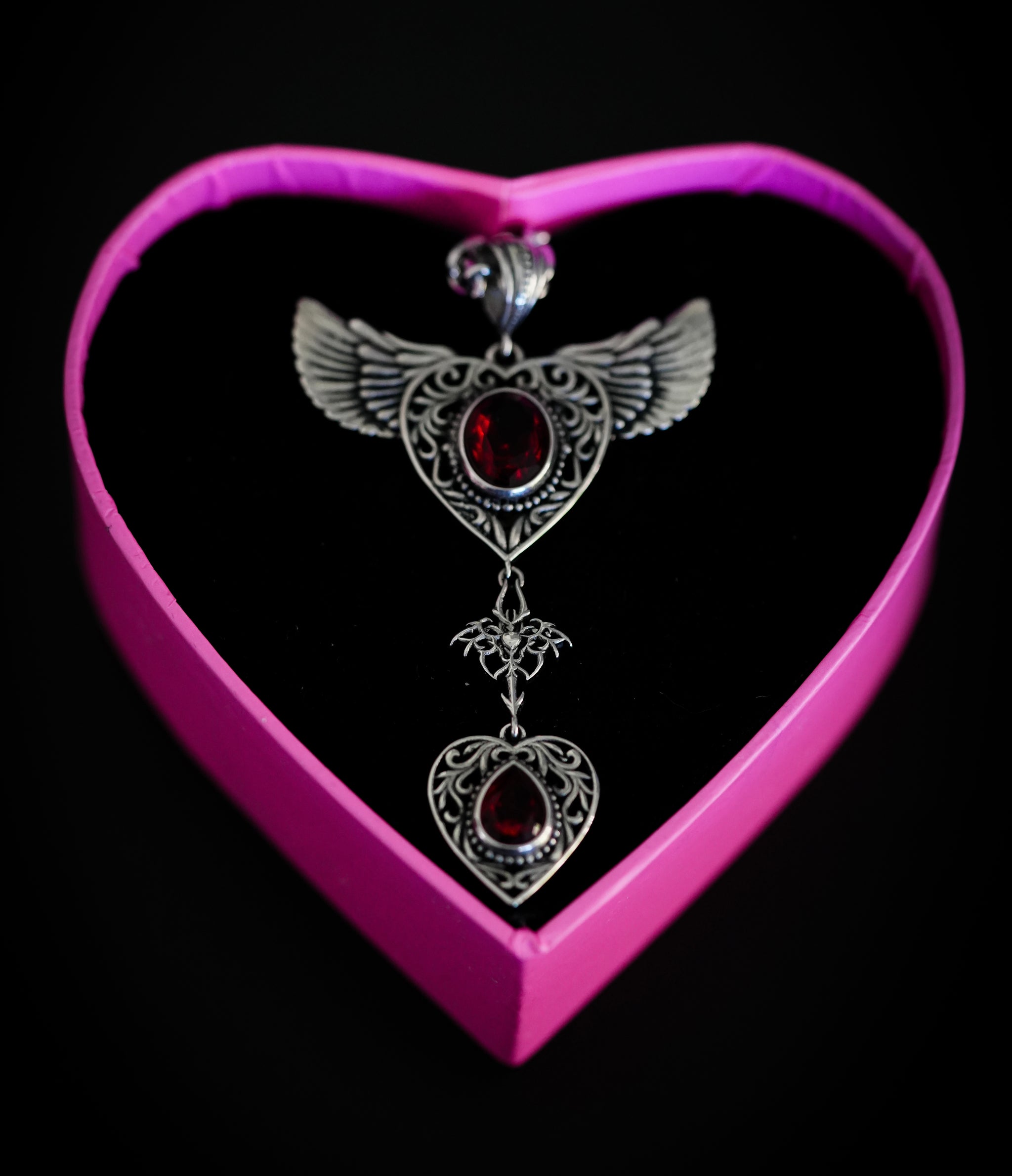 Lovers Allure Necklace - Fashion Jewelry by Yordy.