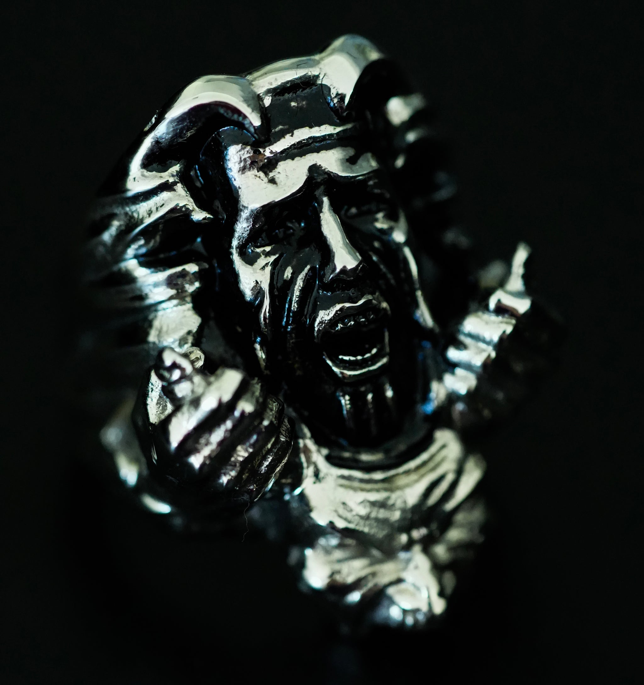 Infinite Terror Ring - Fashion Jewelry by Yordy.