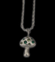Greens Shroom Necklace - Fashion Jewelry by Yordy.