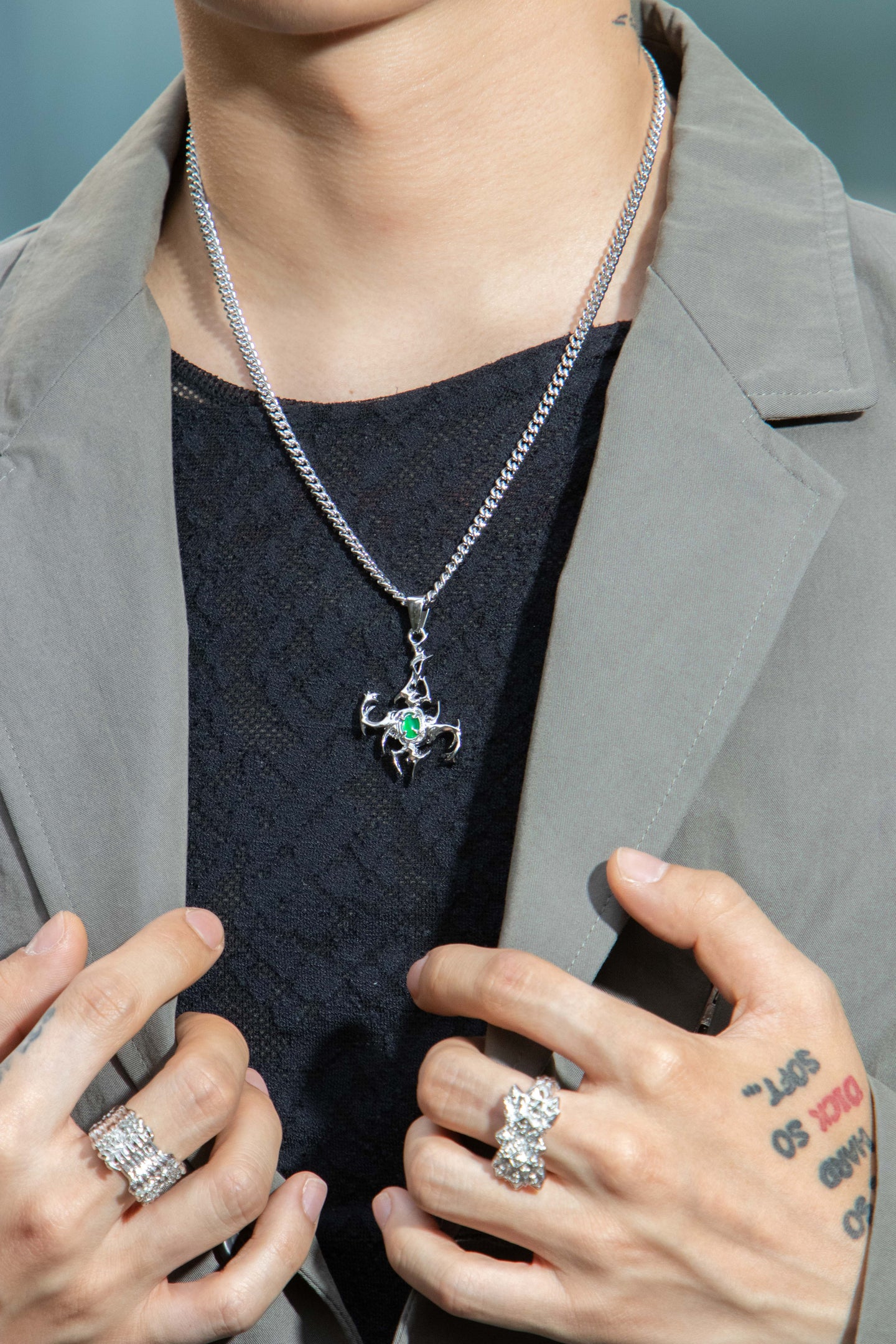 Venenum Necklace - Fashion Jewelry by Yordy.