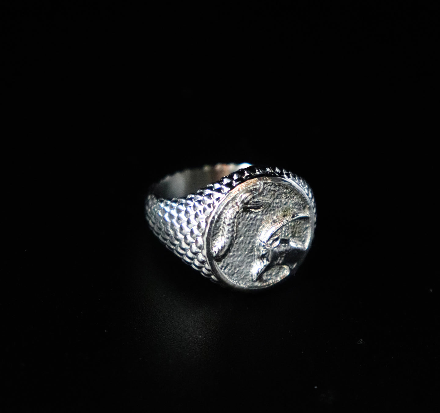 Capricorn Ring - Fashion Jewelry by Yordy.